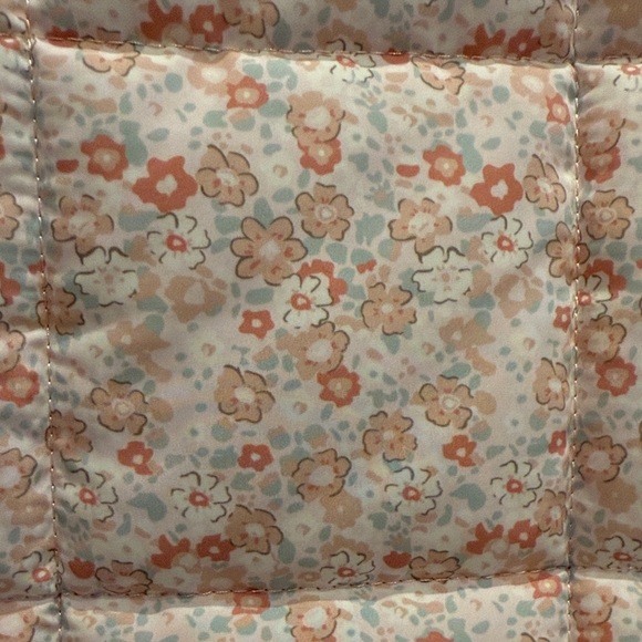 Stoosh Light Pink Floral Puffer Vest - Picture 5 of 7